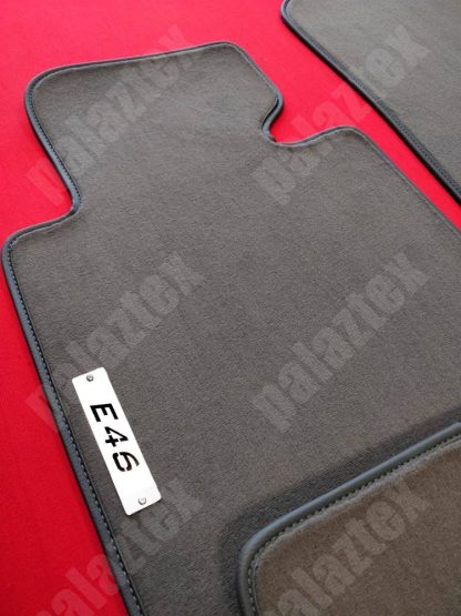 bmw e46 koyu gri velur halı paspas logolu