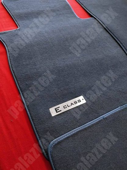mercedes w124 mavi velur halı paspas logolu