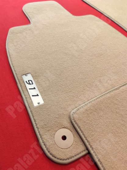 porsche 911 991 oem uyumlu logolu velur halı paspas