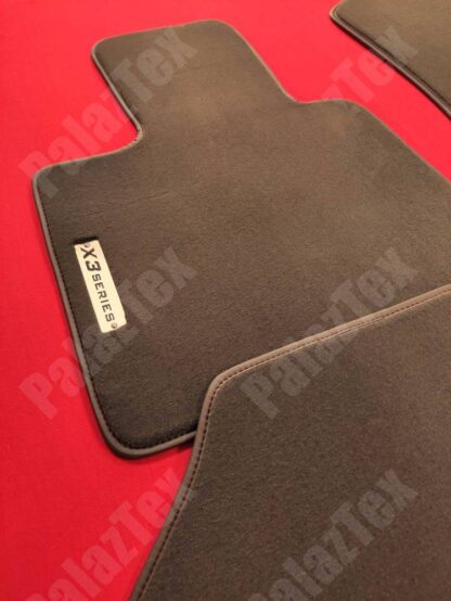 bmw x3 2014 kahverengi logolu halı paspas seti