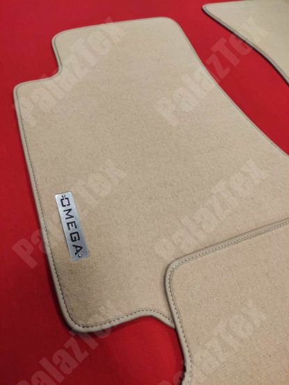 opel omega logolu bej halı paspas seti