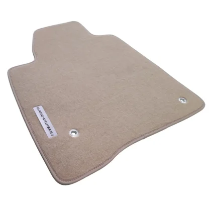 toyota land cruiser metal logolu 2008-2021 uyumlu bej halı paspas